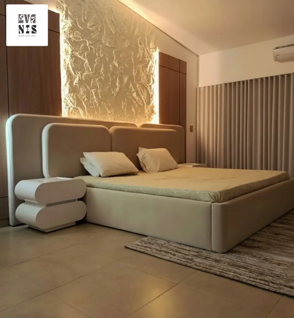 12. Curved Wooden Bed Frames