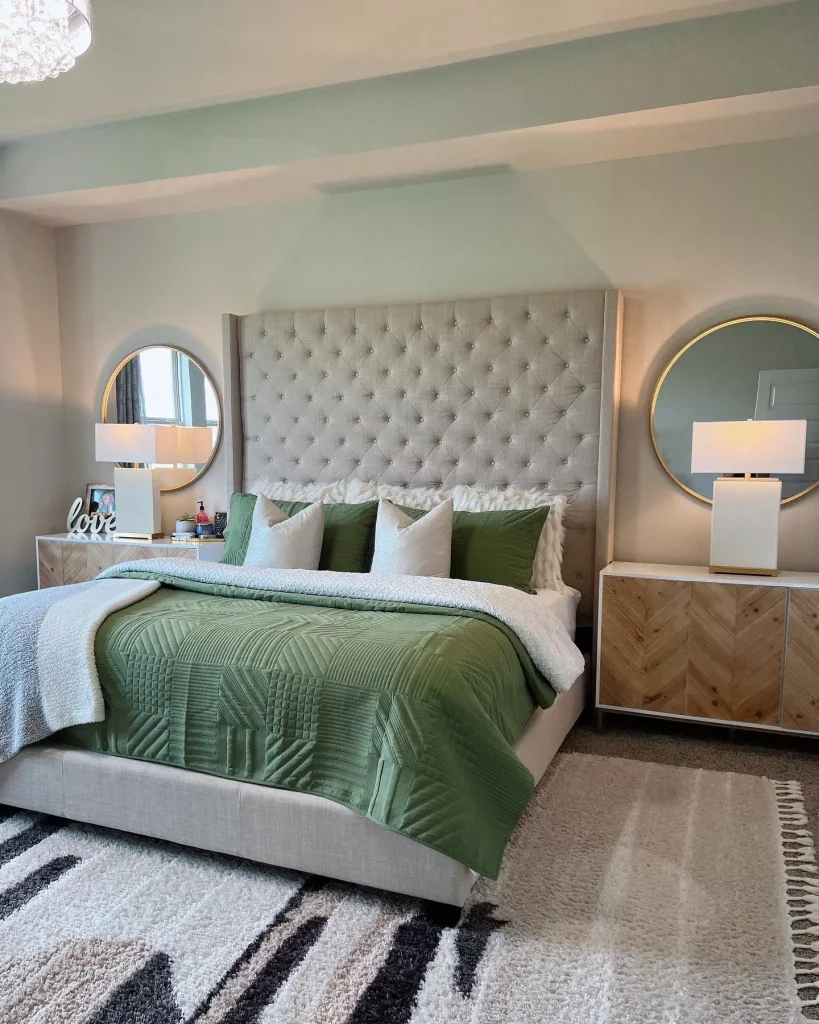 14. Lightweight Summer Comforter Sets