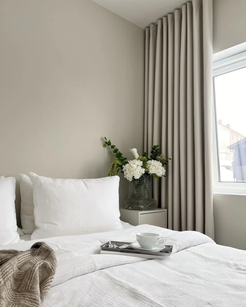 16. Curtain Length Mistakes That Make Rooms Look Cheap