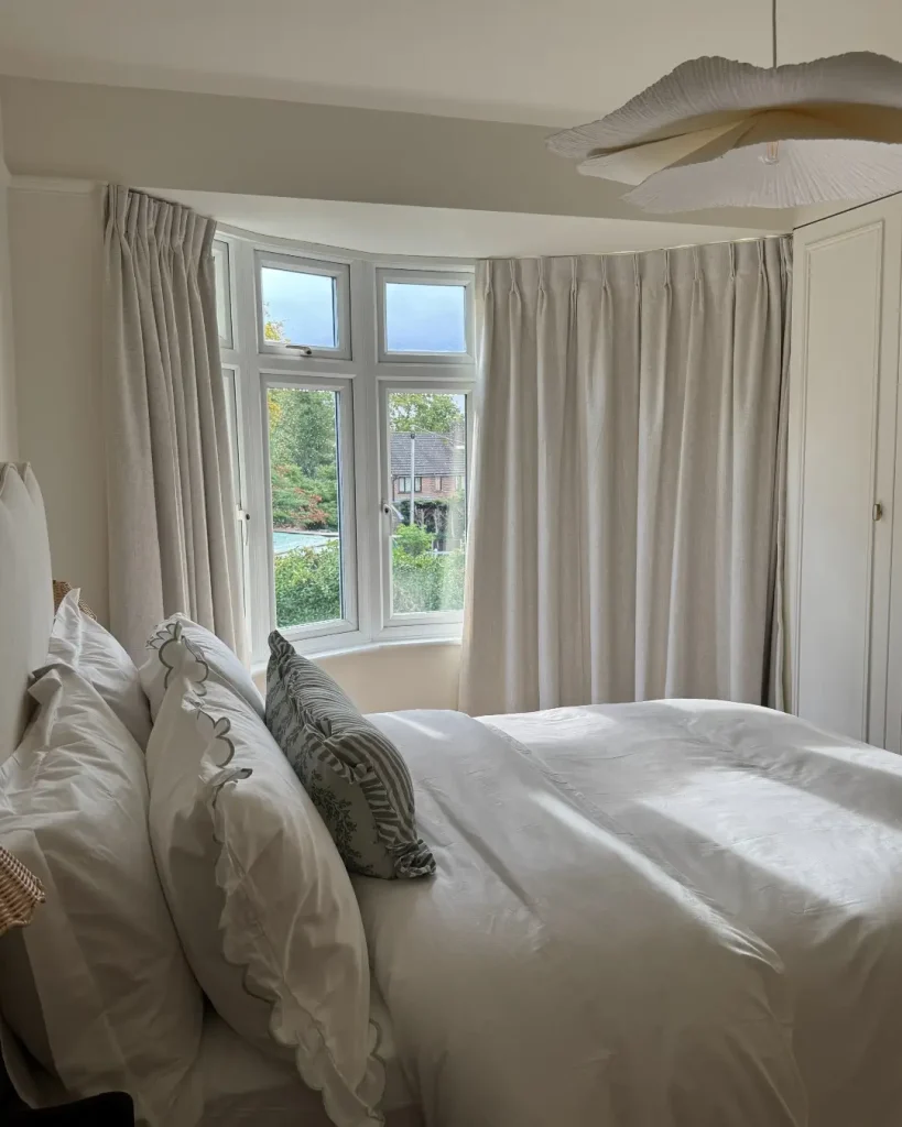 4. Why Earthy Neutral Curtains Are the 2026 Color Trend