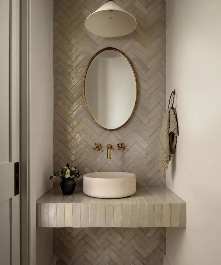 10. Go Faucet‑Free with Motion Sensors